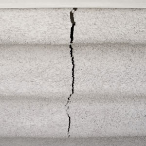 cracked stucco
